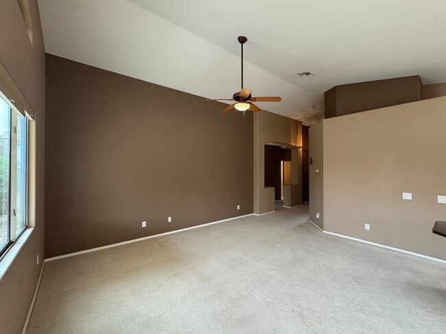 Building Photo - 2 Bedroom Single Story Home Available in Arizona Traditions Retirement Community Located Near Bel...