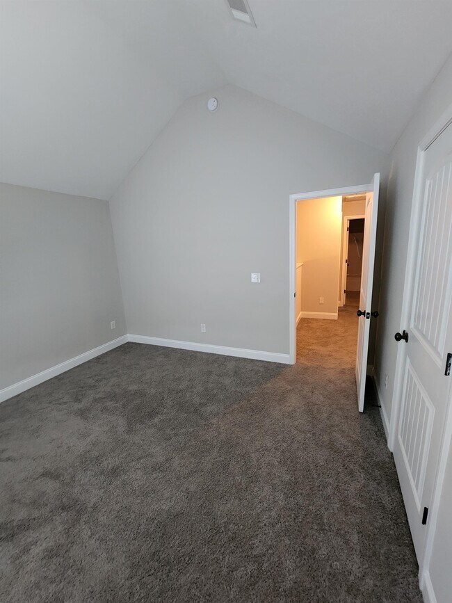 Building Photo - 3075 Margot Ln