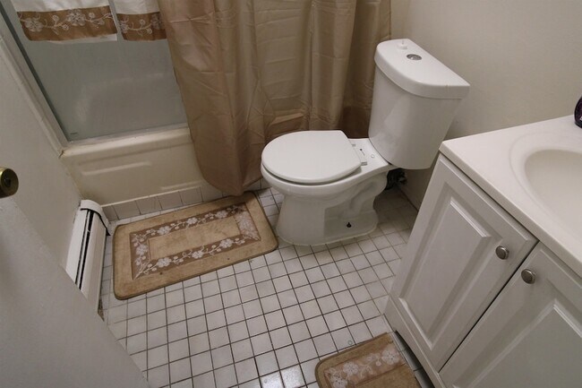 Building Photo - 155 Front St