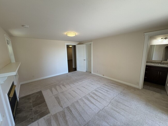 Building Photo - 4300 Bryce Dr