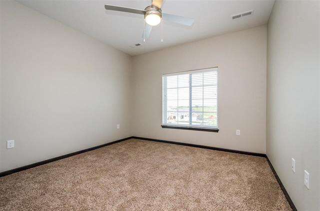 Building Photo - 2867 Spring Rose Cir