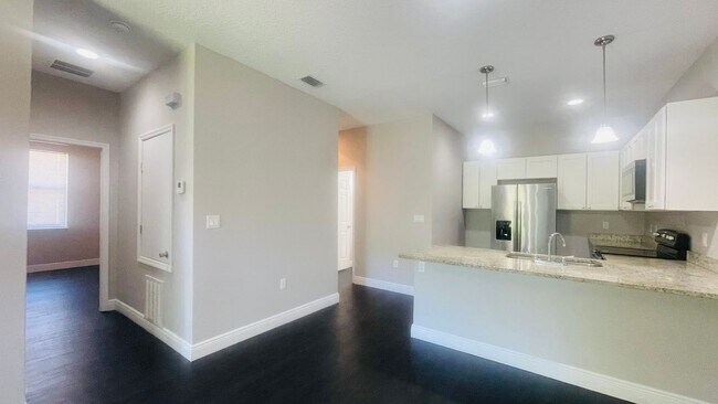 Building Photo - Tuscany Preserve-1645 Cumin Dr Kissimmee FL 34759