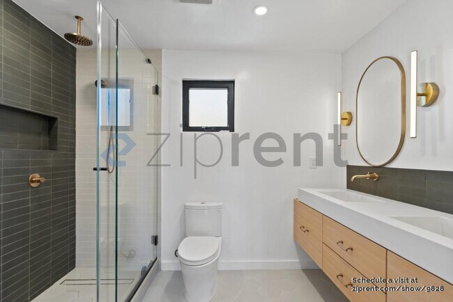 Building Photo - 167 Frisbie St