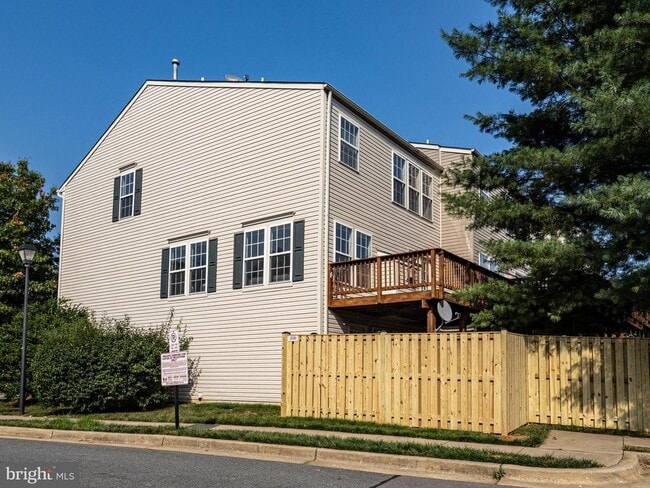 Building Photo - 13001 Vaden Terrace