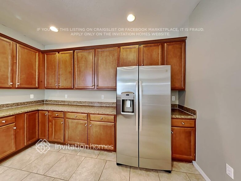 Building Photo - 9605 Simeon Dr