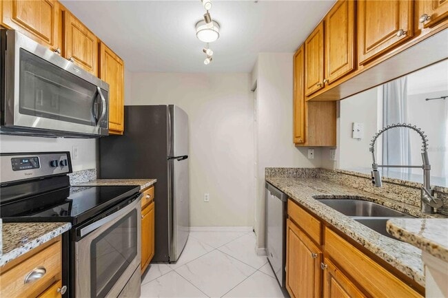 Building Photo - 5655 Bentgrass Dr