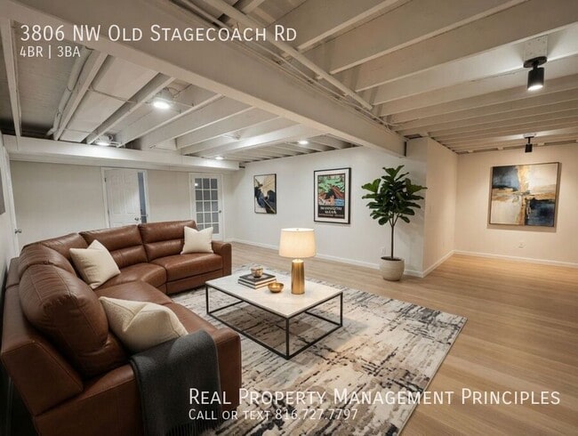 Building Photo - 3806 NW Old Stagecoach Rd