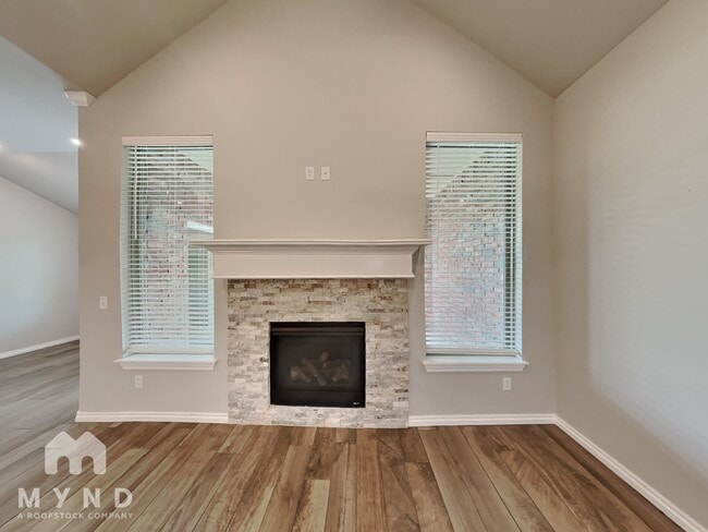 Building Photo - 509 Texoma Dr