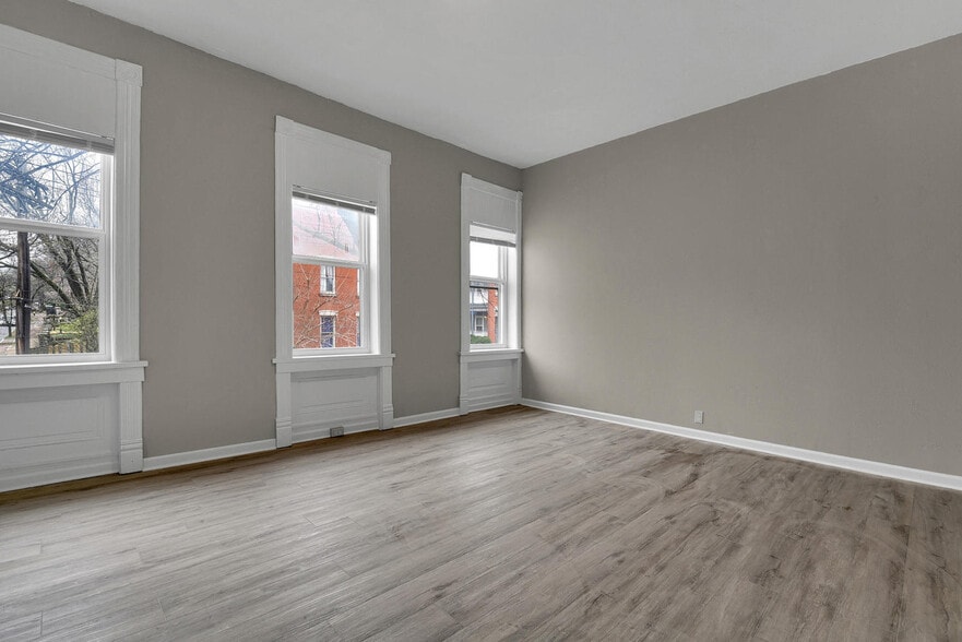Building Photo - 1301 Shenandoah Ave
