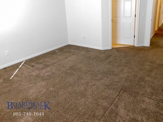 Building Photo - 1529 Westbury Way