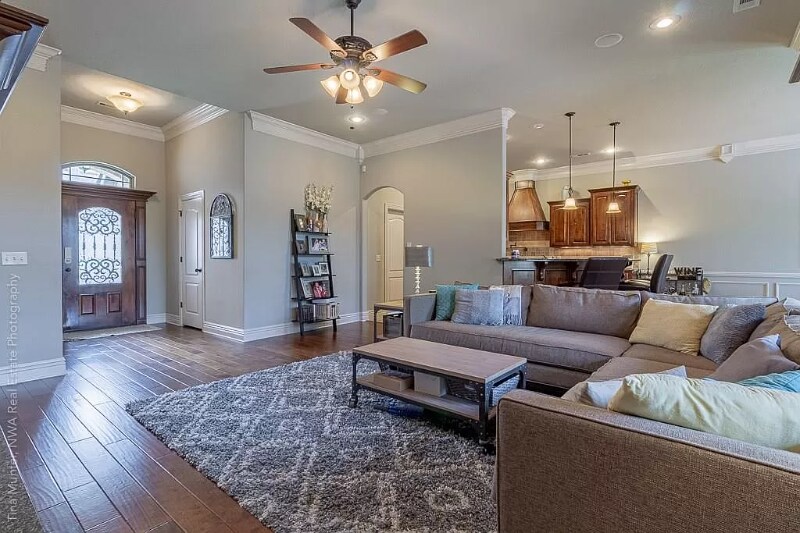 Building Photo - 3749 N Lalique Ln