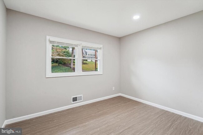 Building Photo - 2226 Westwood Pl