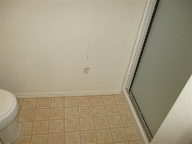 Building Photo - 18554 W Mariposa Dr