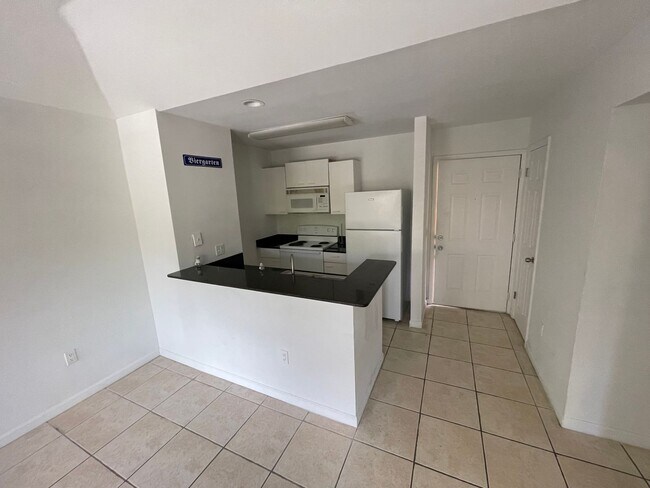 Building Photo - Palm Lakes Condominium