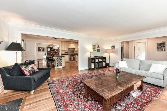 Building Photo - 3061 N Oakland St