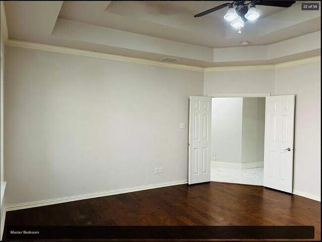 Building Photo - 8128 Grand Canyon Dr