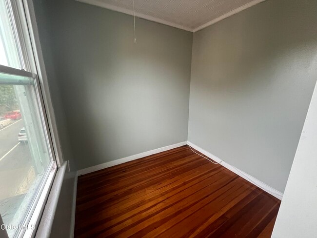 Building Photo - 508 2nd St