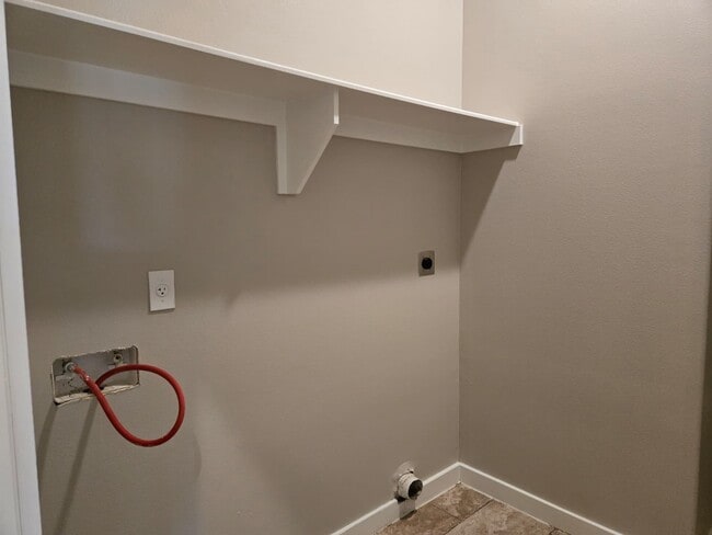 Building Photo - 1606 Coba Dr