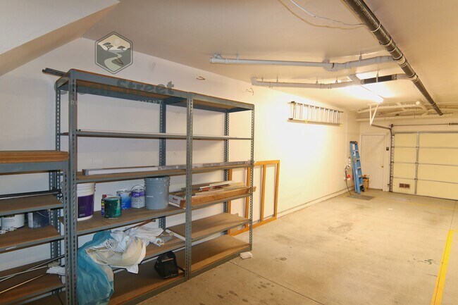 Building Photo - 4085 Honeycutt St