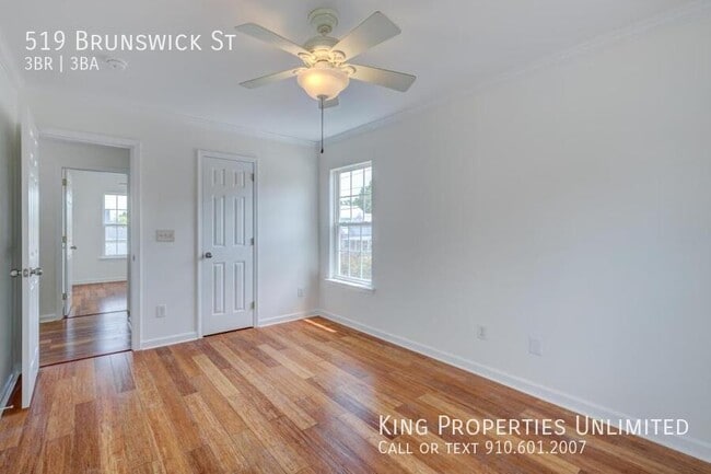 Building Photo - 519 Brunswick St