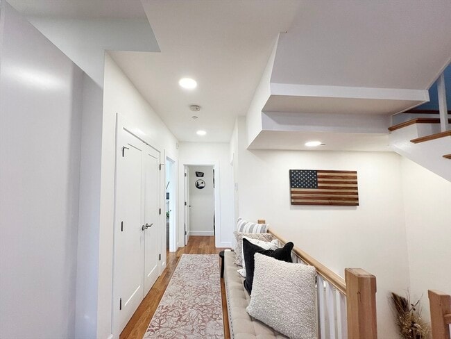 Building Photo - 46 Geneva St