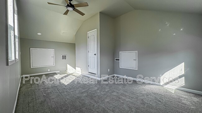 Building Photo - 5100 Shenstone Dr