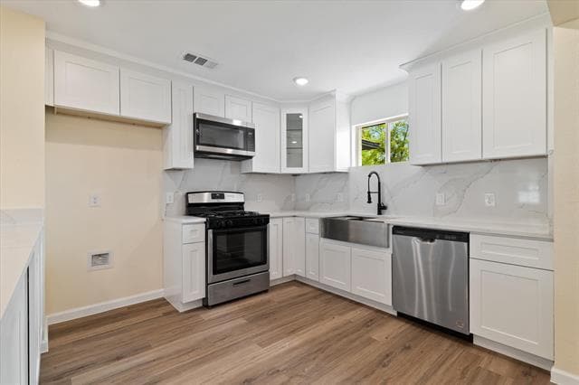 Building Photo - 8734 Westfield Dr