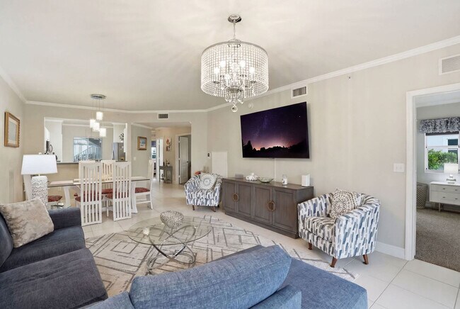 Building Photo - 7831 Regal Heron Cir