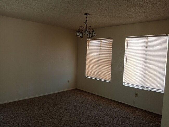 Building Photo - Another Great Listing from Libby's Realty