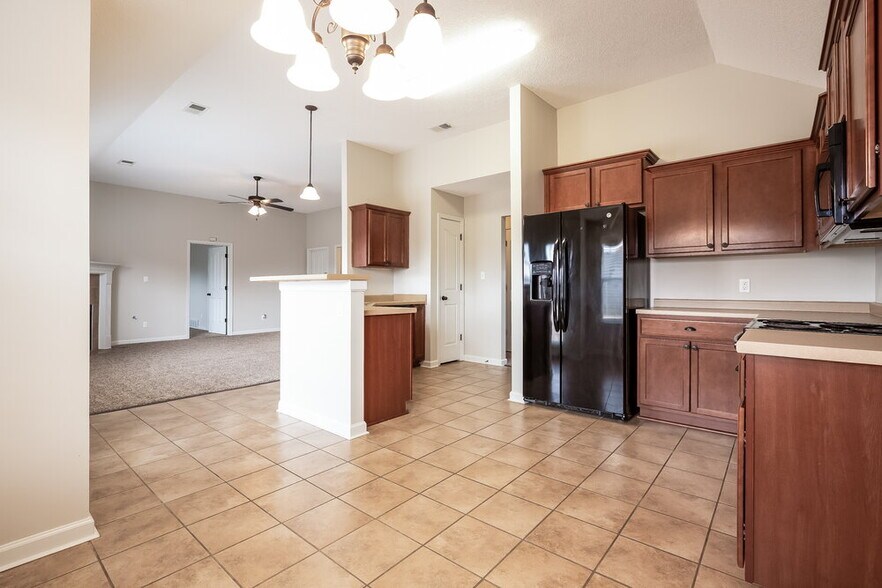 Building Photo - 3181 Scott Hill Cir