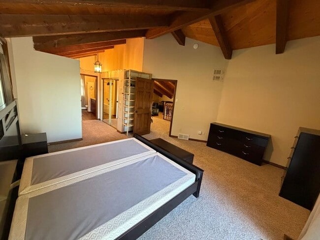 Building Photo - Beautiful Bountiful Home Near Temple & Mueller Park – Prime Location