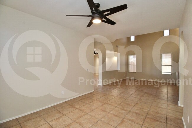 Building Photo - 17008 S 27th Ln