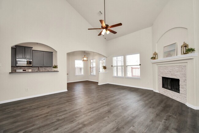 Building Photo - 2626 Orchard Creek Ln