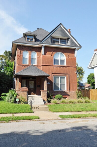 Building Photo - 3103 Shenandoah Ave