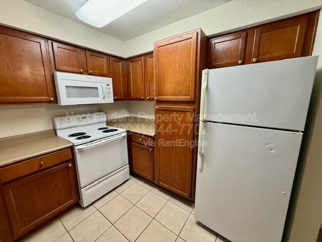 Building Photo - 8550 Touchton Rd