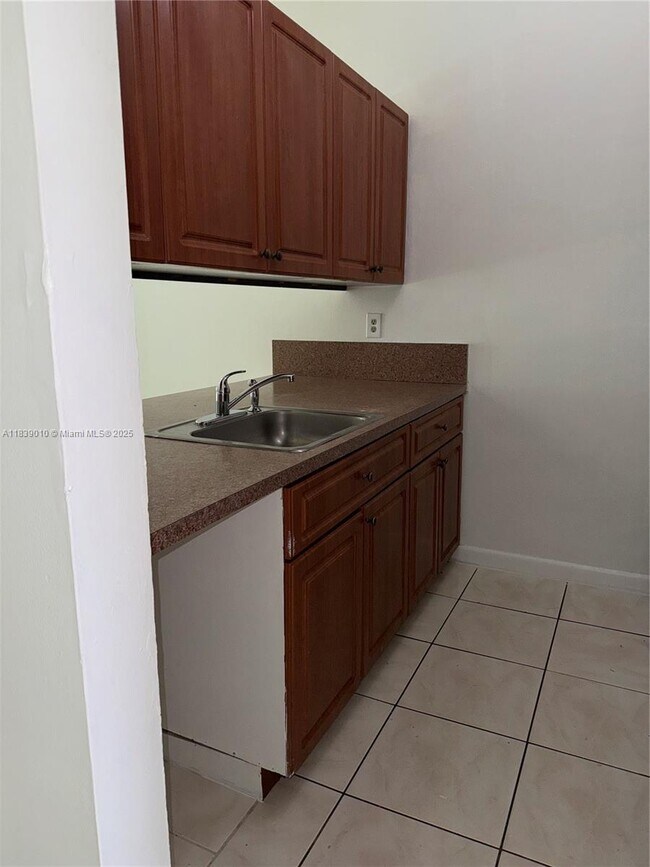 Building Photo - 6713 NW 188th Terrace