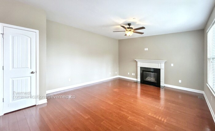 Building Photo - 5057 Falling Water Rd