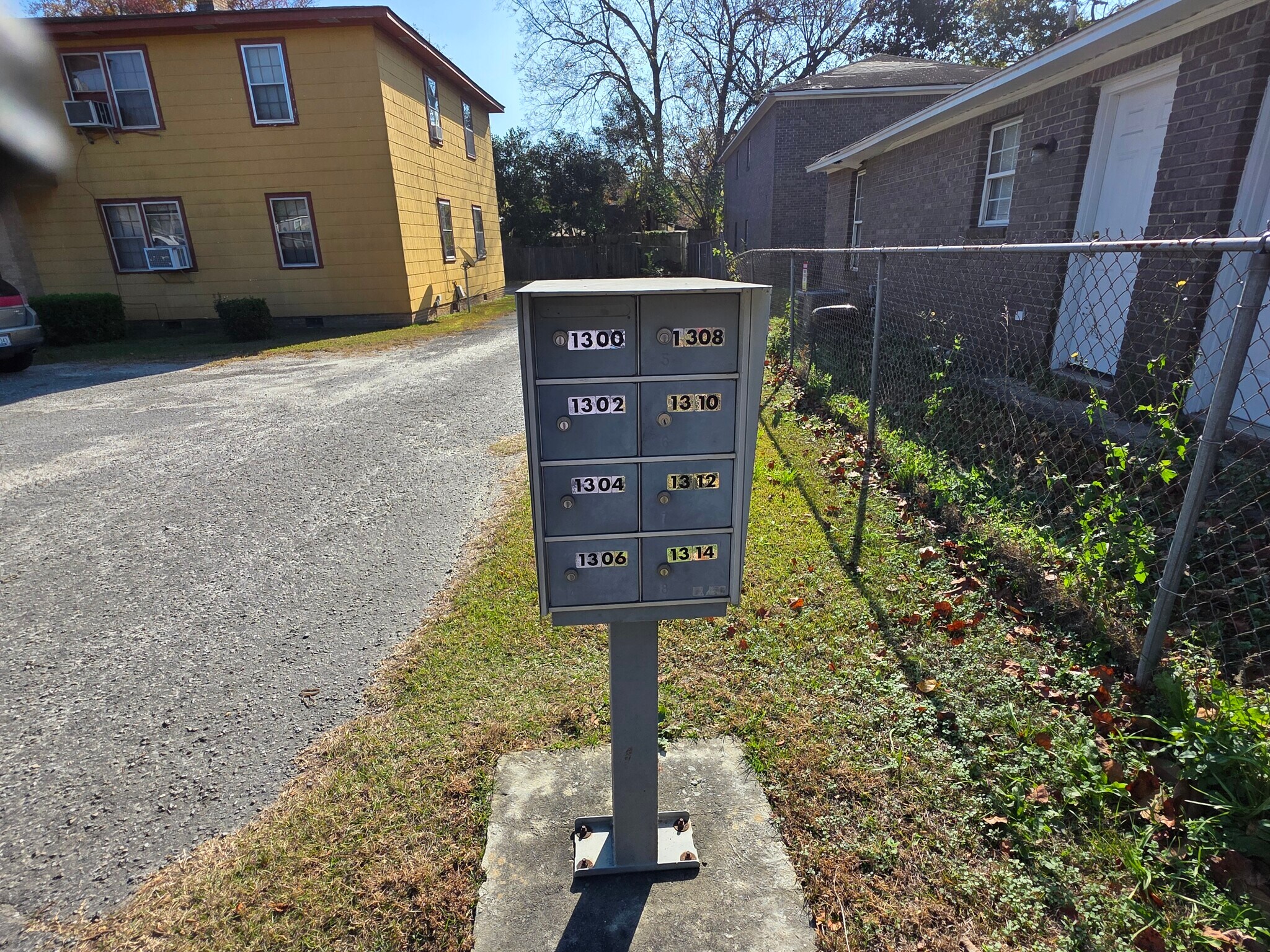 Mail Box - 1302 Belleville Rd