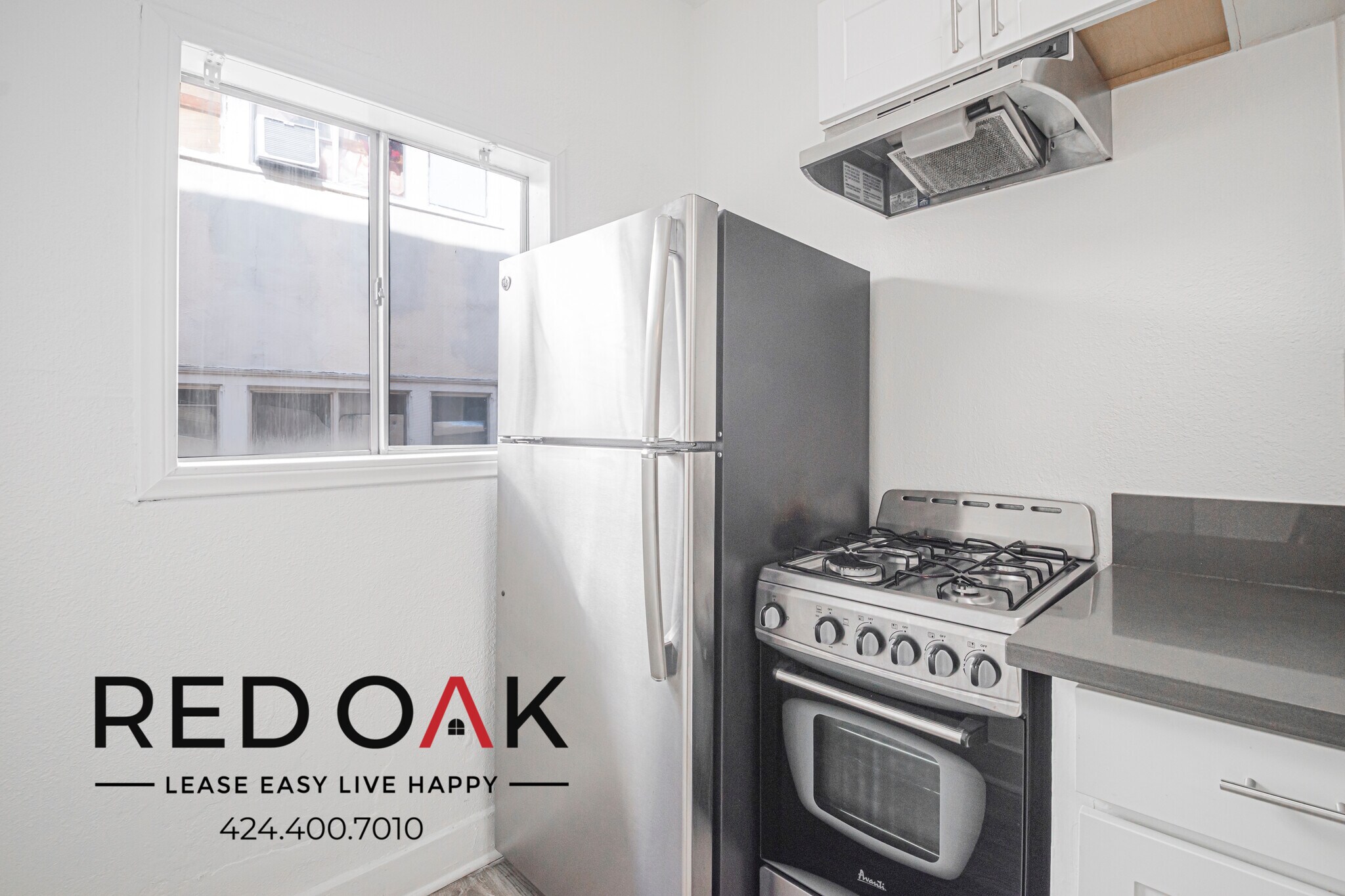 Building Photo - 822 S Park View St