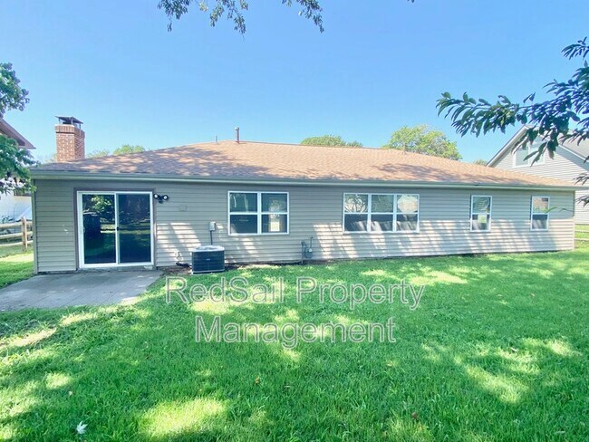 Building Photo - 1028 Anderson Way