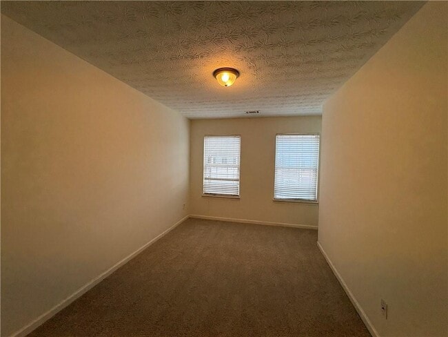 Building Photo - 2485 Emma Way NW