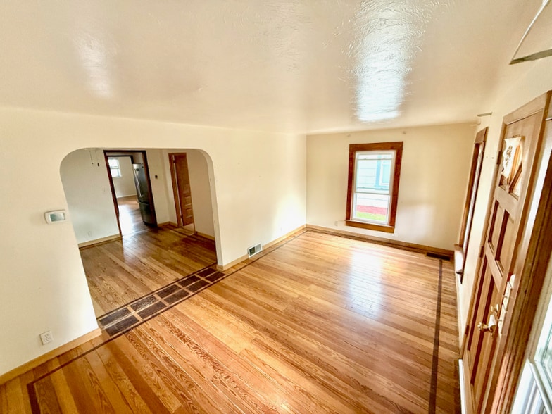 Building Photo - 4432 Xavier St
