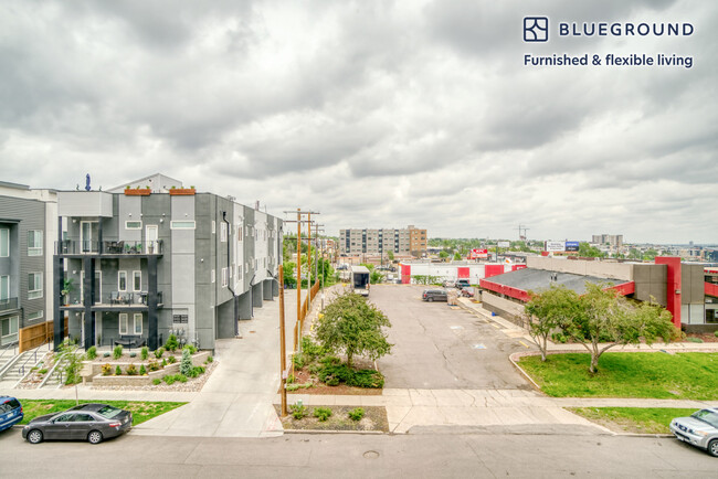 Building Photo - 1590 Grove St