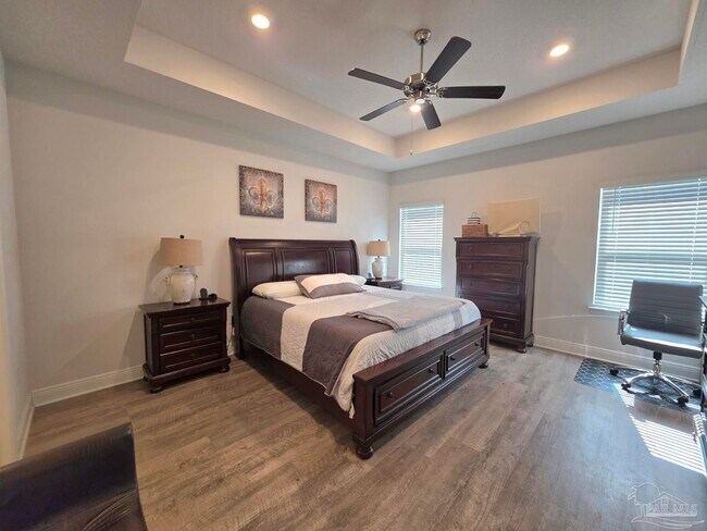 Building Photo - 8055 Silver Maple Dr