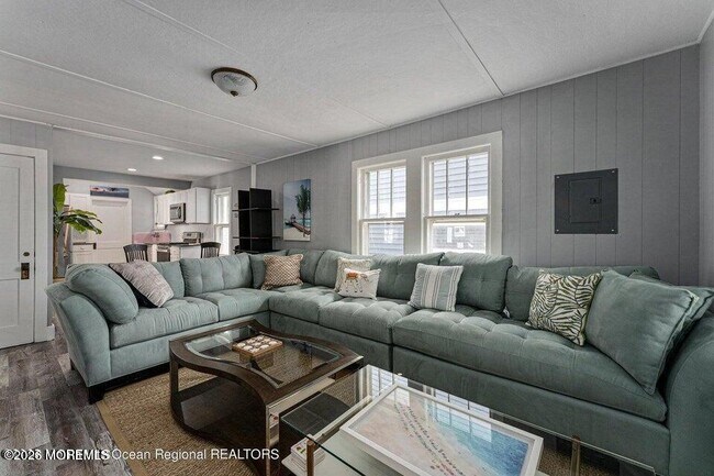 Building Photo - 30 M St