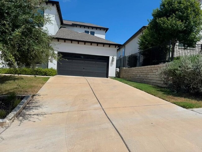 Building Photo - 4529 Port Bari Dr