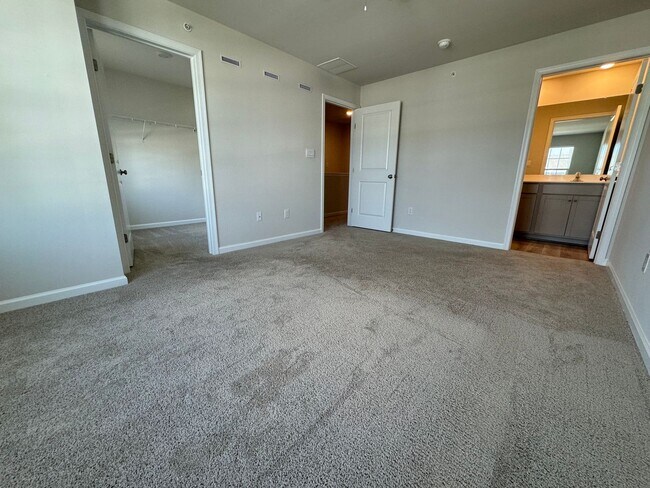 Building Photo - PARKLAND SCHOOLS- NEW CONSTRUCTION 3 BDRM ...