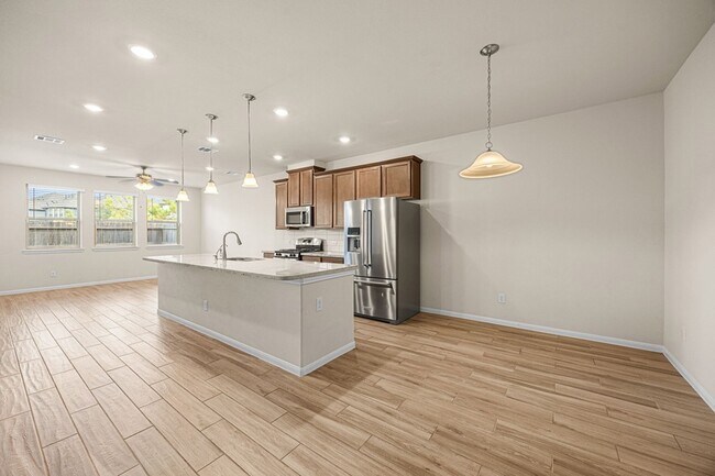 Building Photo - 5617 Evanston Ln