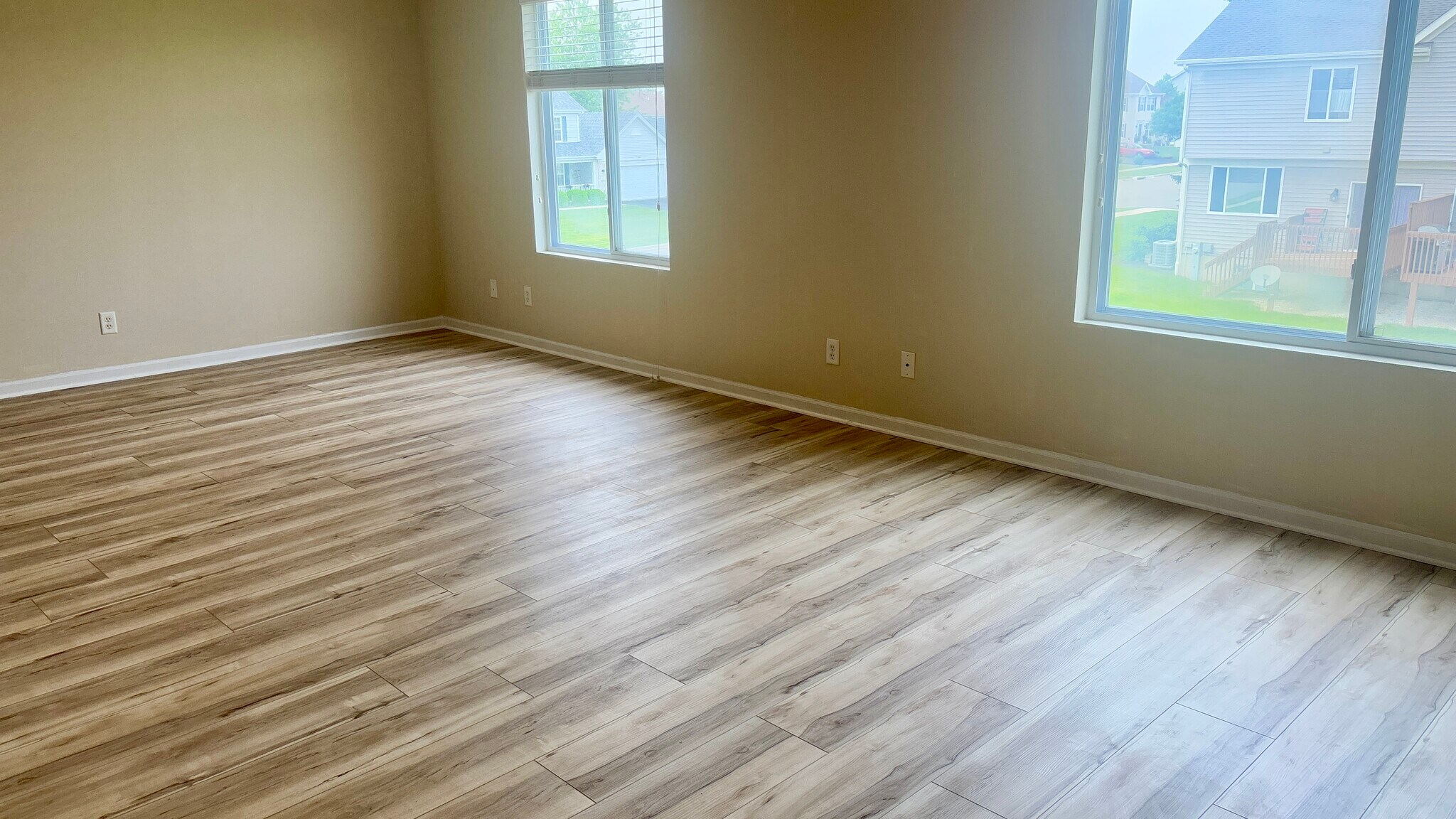 Building Photo - 7406 Chucks Way