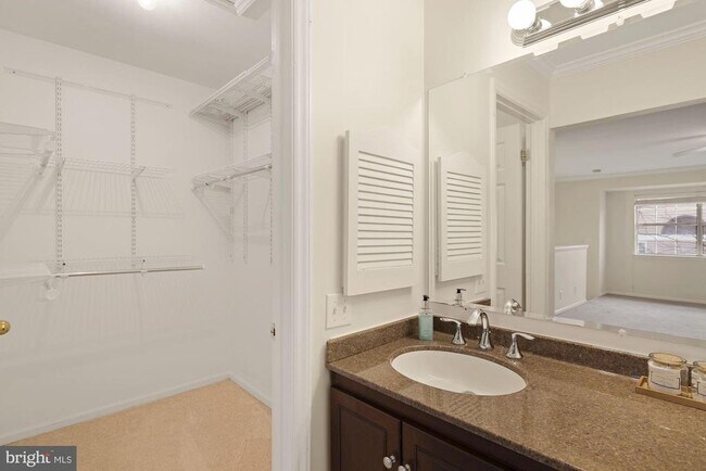 Building Photo - 10815 Hampton Mill Terrace